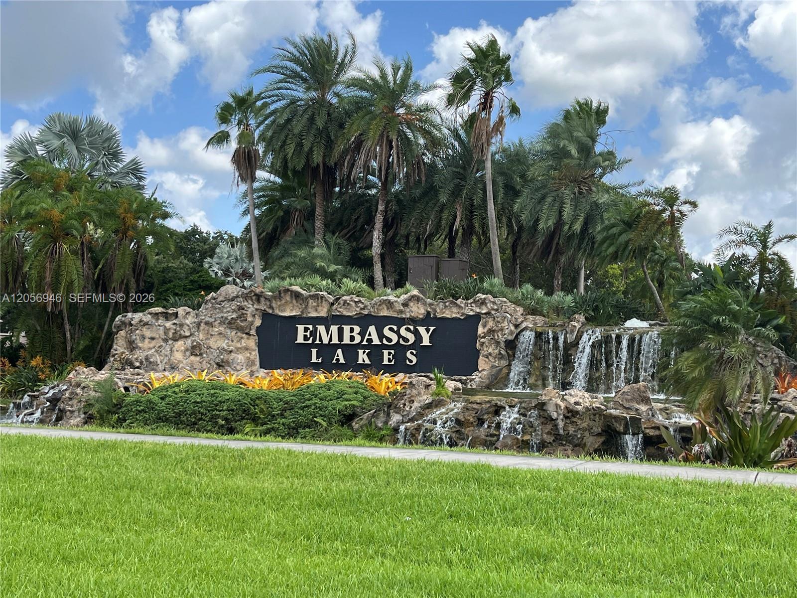 10854 Limeberry Dr, Cooper City FL 33026