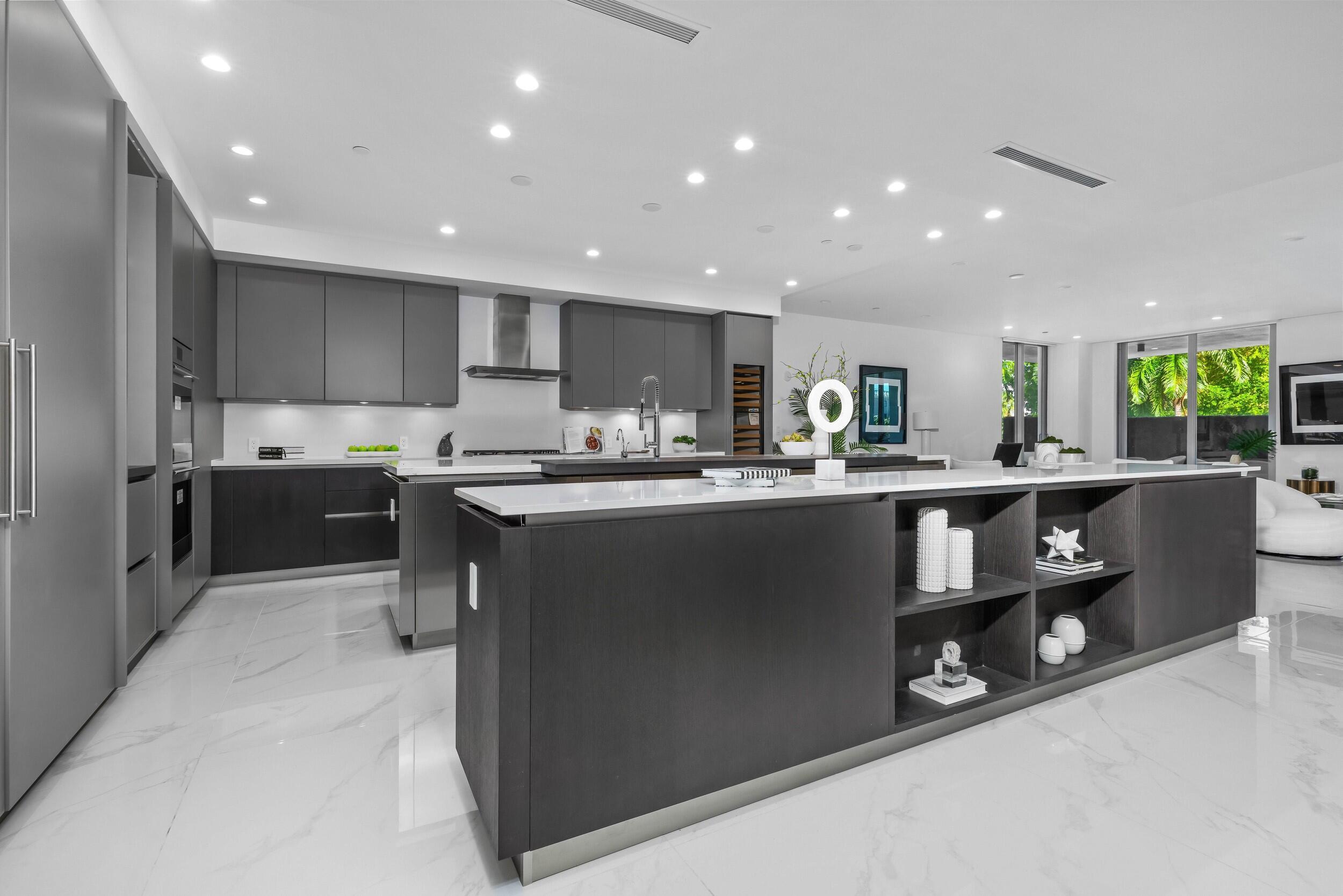 495 E Royal Palm Road # 201, Boca Raton FL 33432