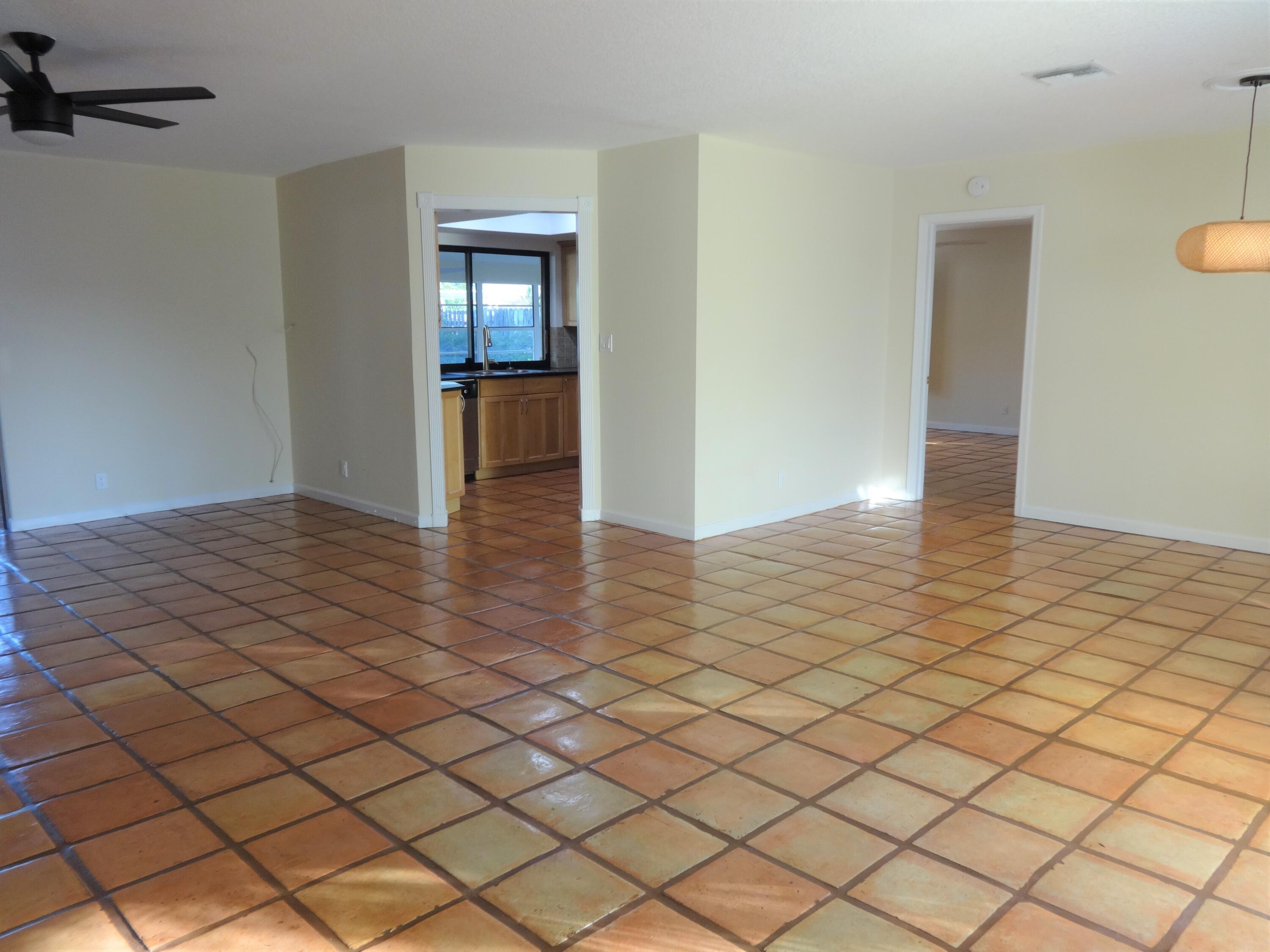 13868 COCOANUT Avenue — Photo 3