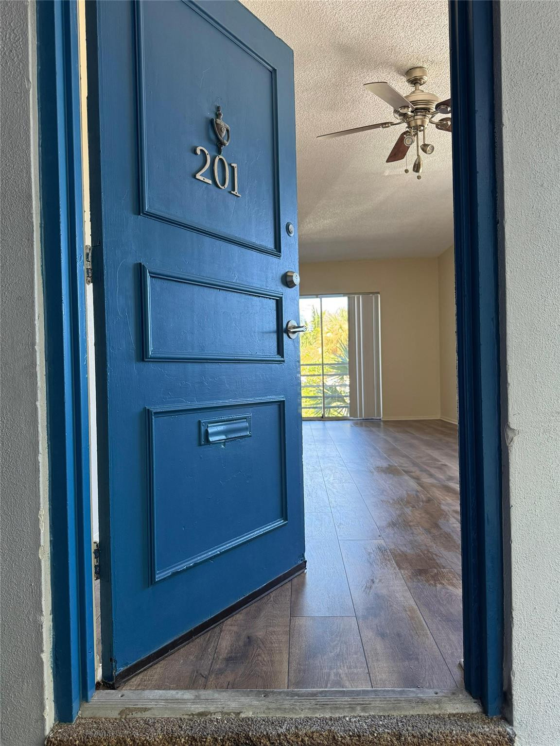 1407 NE 56th Street # 201, Fort Lauderdale FL 33334