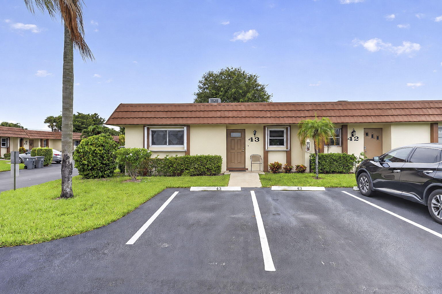 5730 Fernley Drive E # 43 — Photo 3