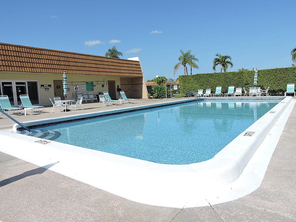 5730 Fernley Drive E # 43 — Photo 2