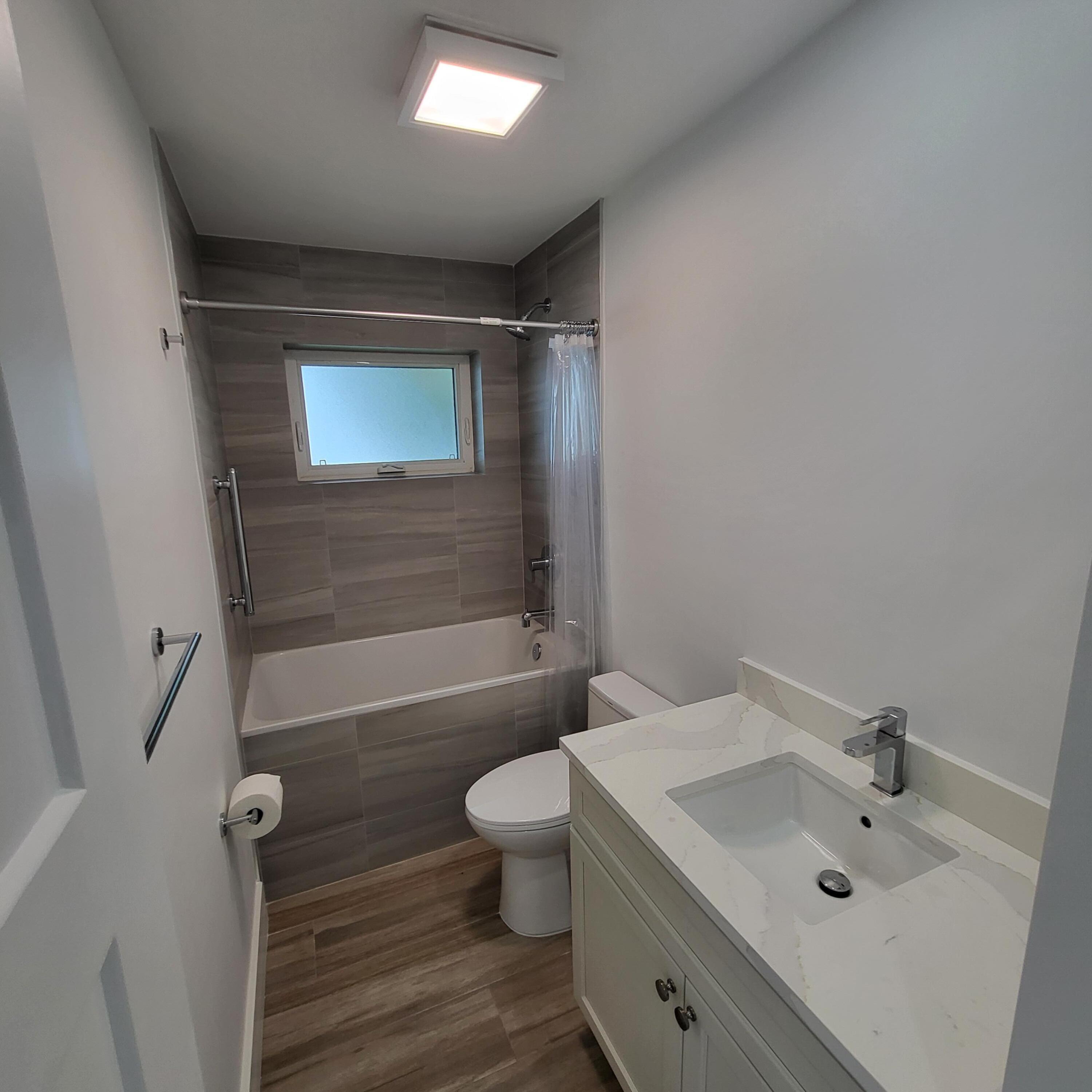 809 NW 30th Court # 811A — Photo 4