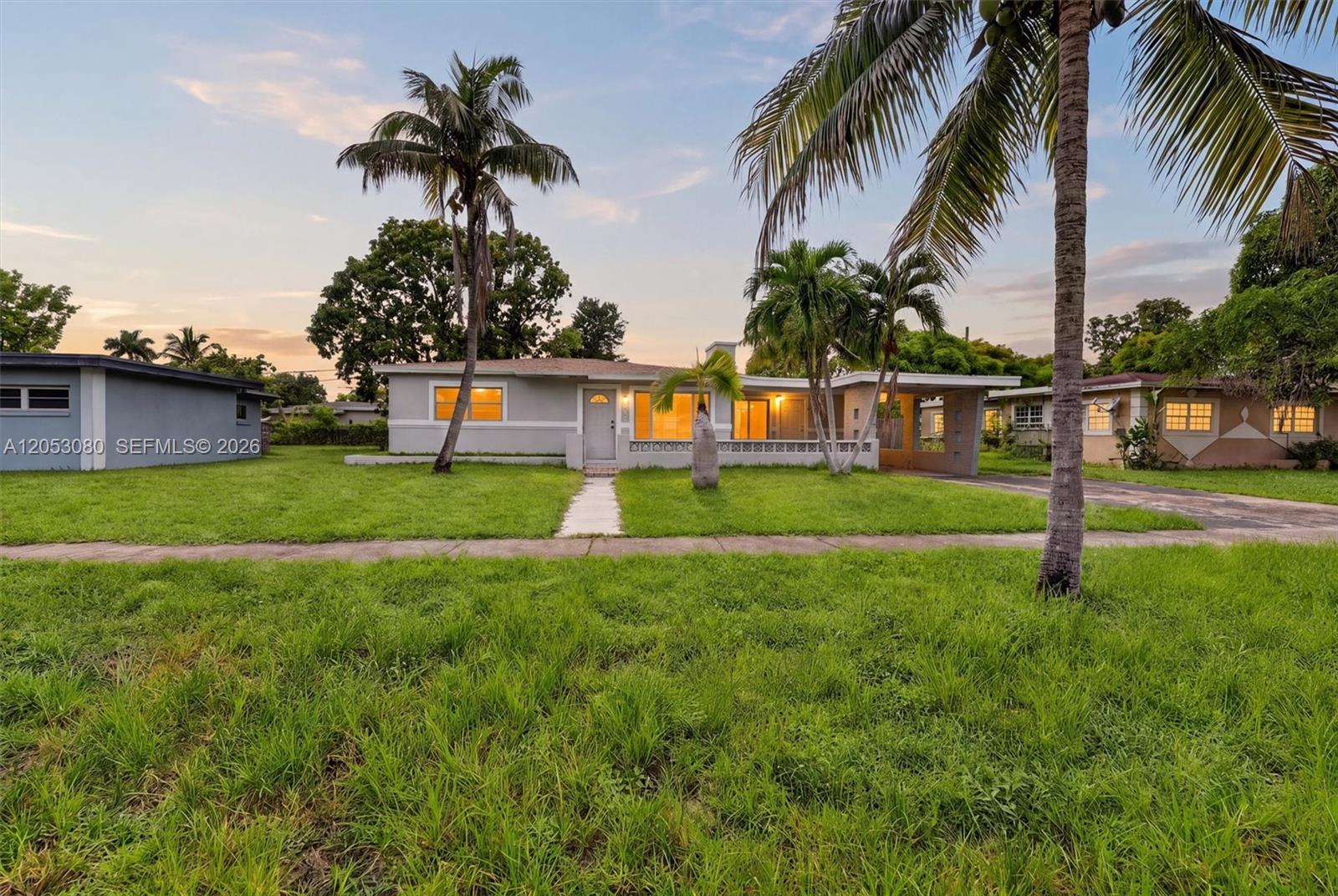 649 W Evanston Cir, Fort Lauderdale FL 33312