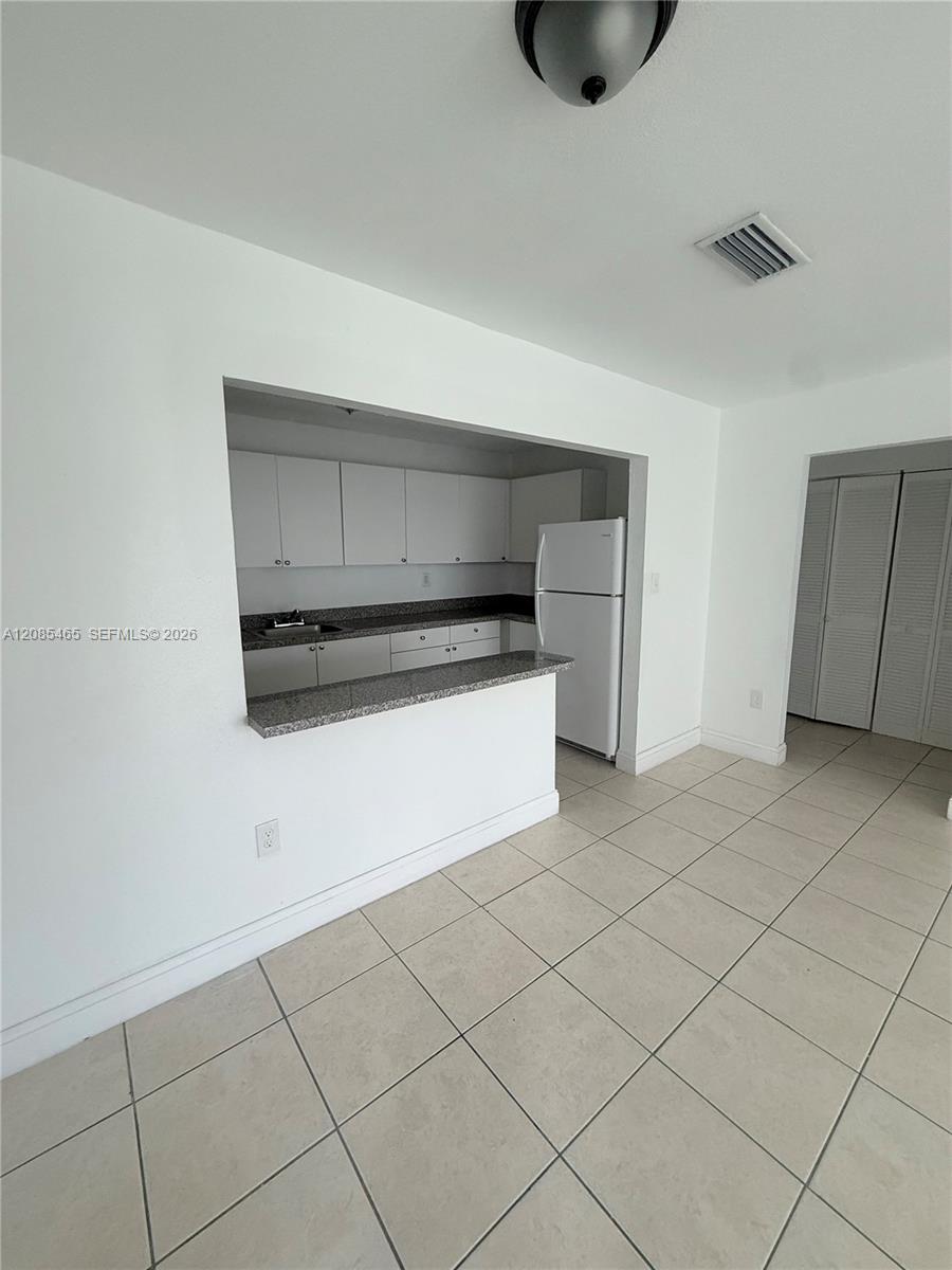 615 NW 177th St # 207 — Photo 2