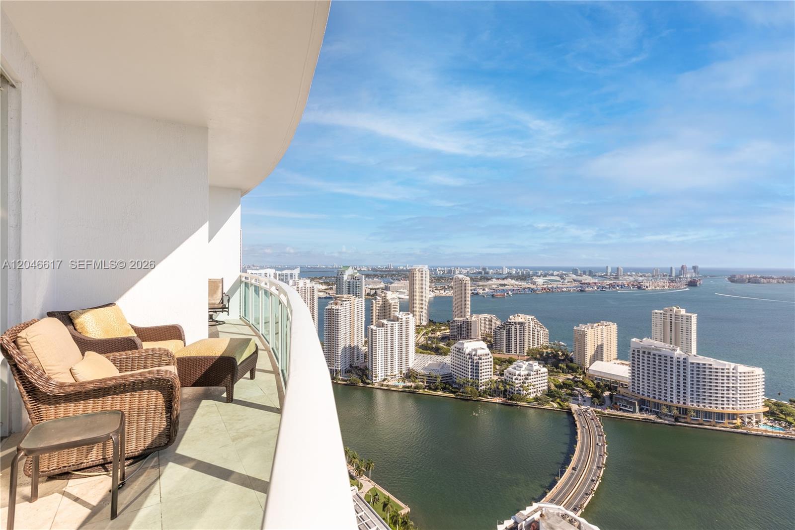 950 Brickell Bay Dr # 5011 View 4