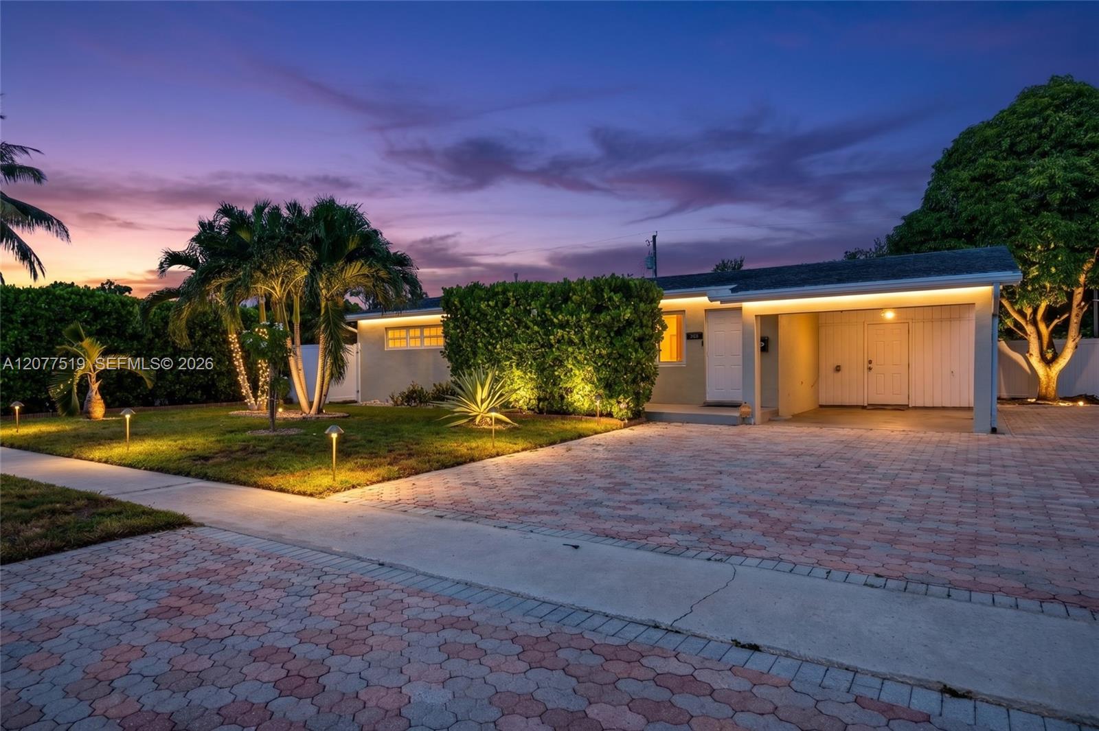 2061 SW 38th Ave, Fort Lauderdale FL 33312