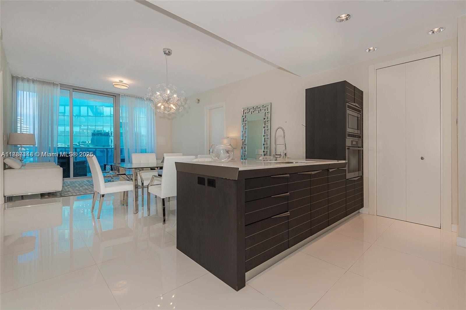200 Biscayne Boulevard Way # 5109 View 6