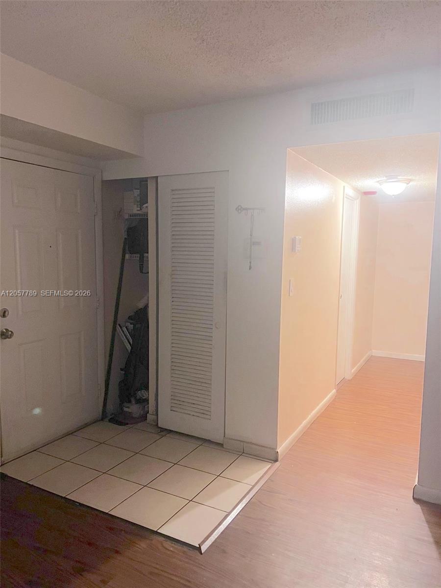 18101 NW 68th Ave # D101 — Photo 3