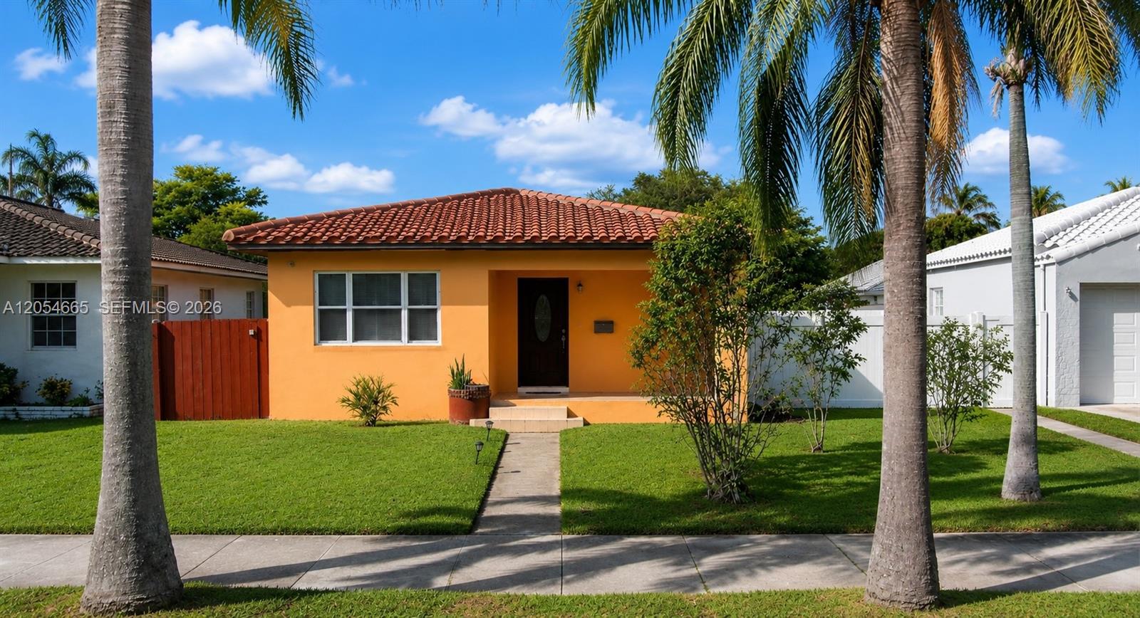 1631 Hollywood Blvd, Hollywood FL 33020