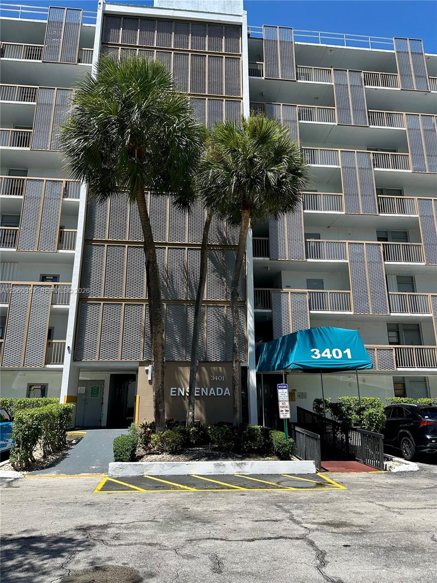 3401 N Country Club Dr # 216 View 4