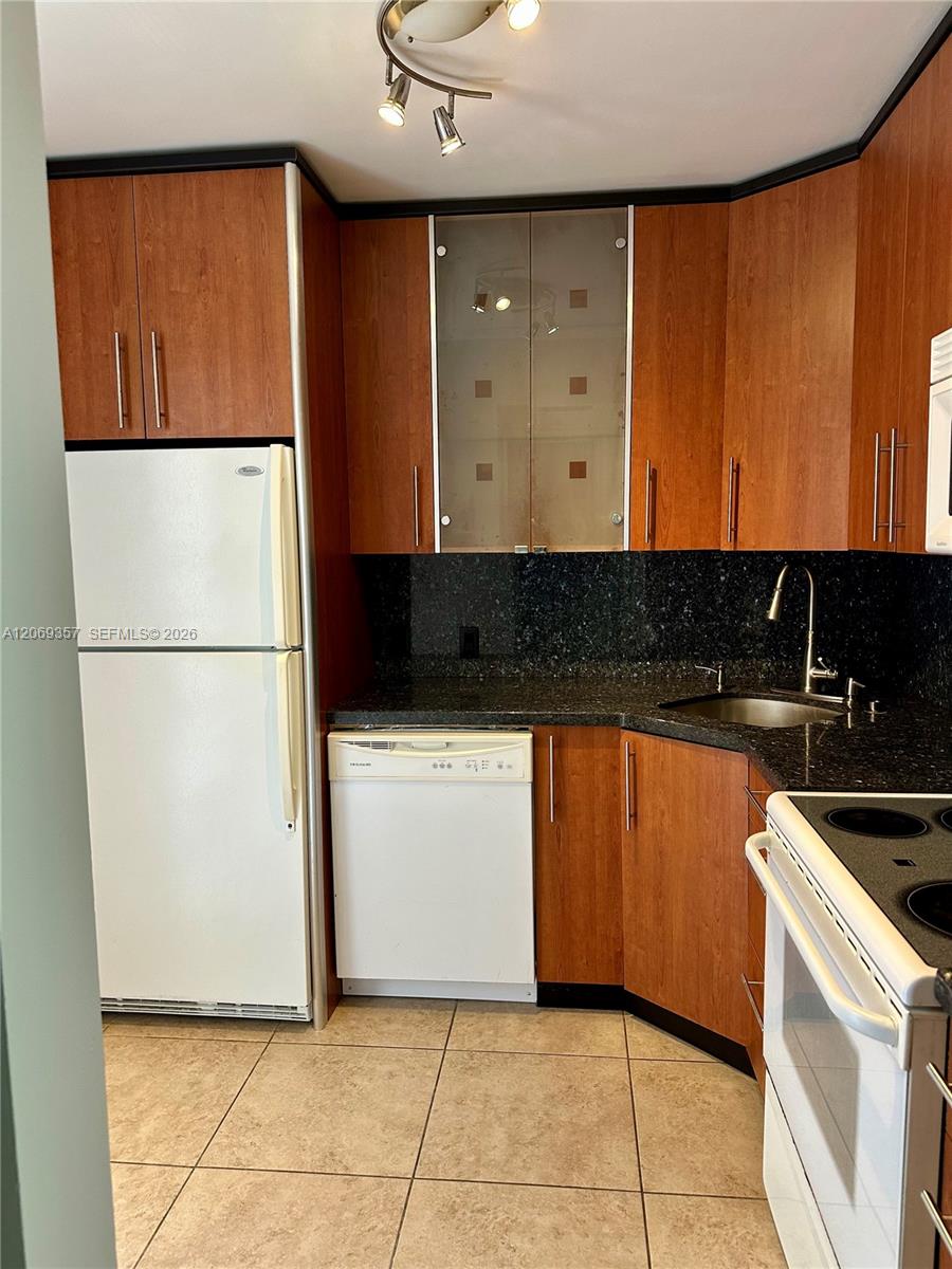 3401 N Country Club Dr # 216 View 7