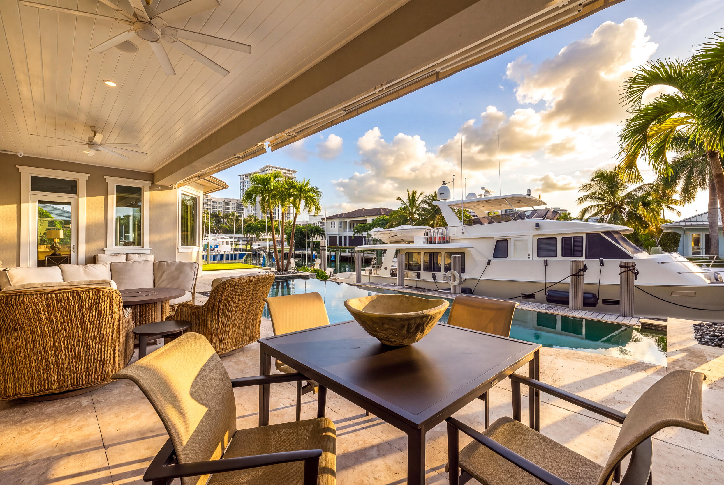 1241 Coral Way — Photo 3