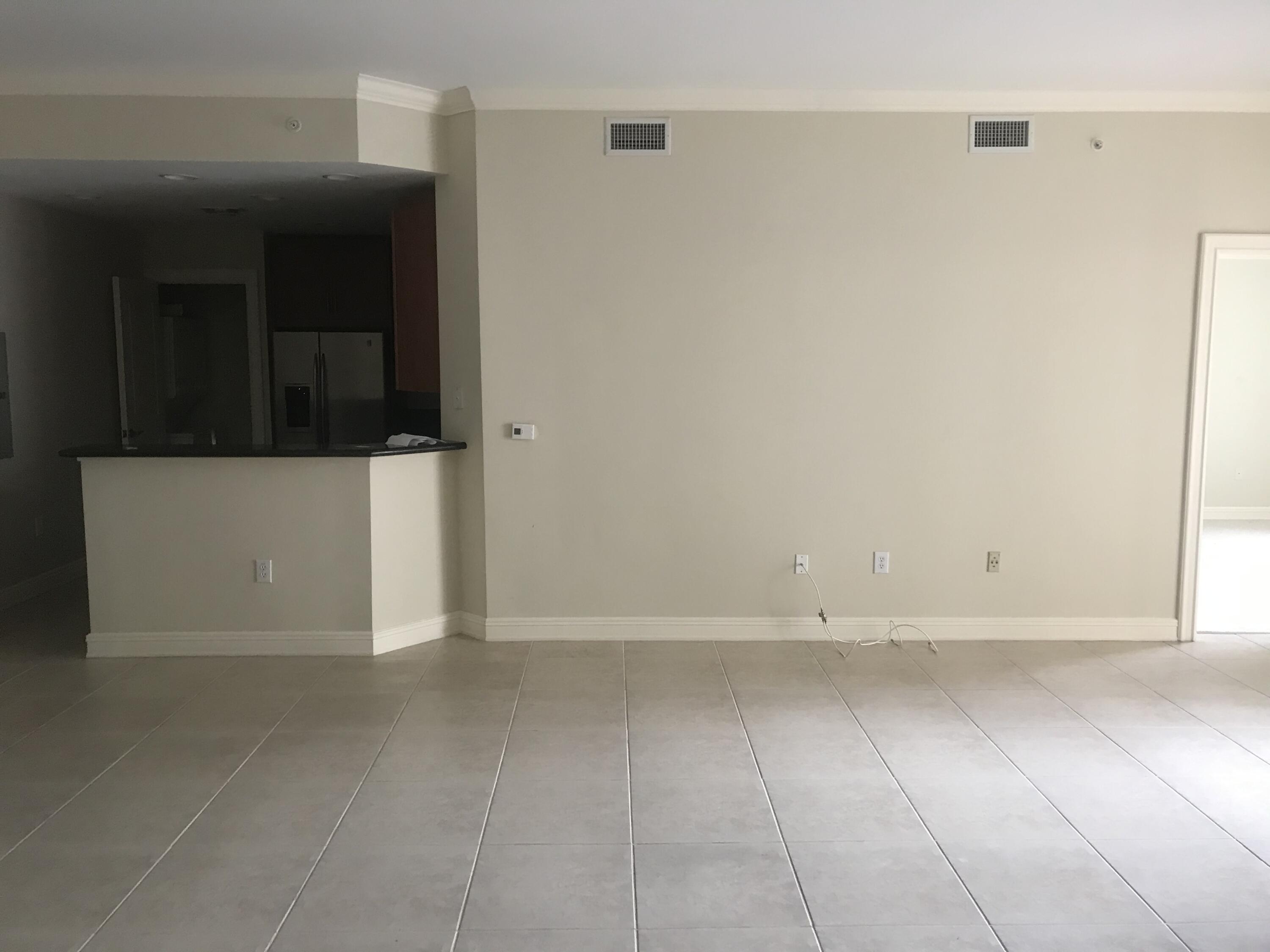 16102 Emerald Estates Drive # 212 — Photo 4