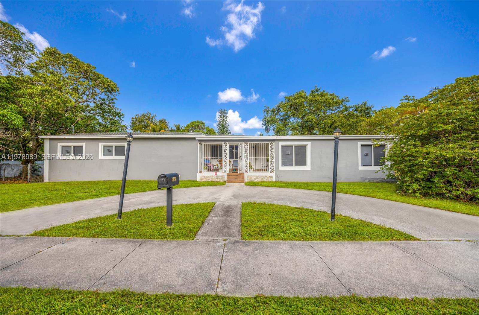 12090 NW 12th Ave, North Miami FL 33168