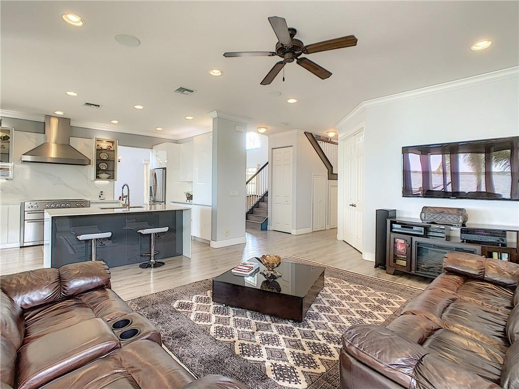4827 SW 183RD Avenue — Photo 5