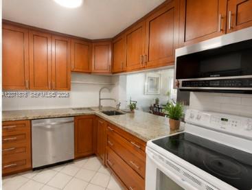 215 SE 3rd Ave # 308C — Photo 3