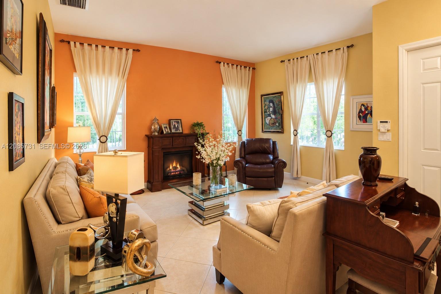 22023 SW 95th Pl — Photo 3
