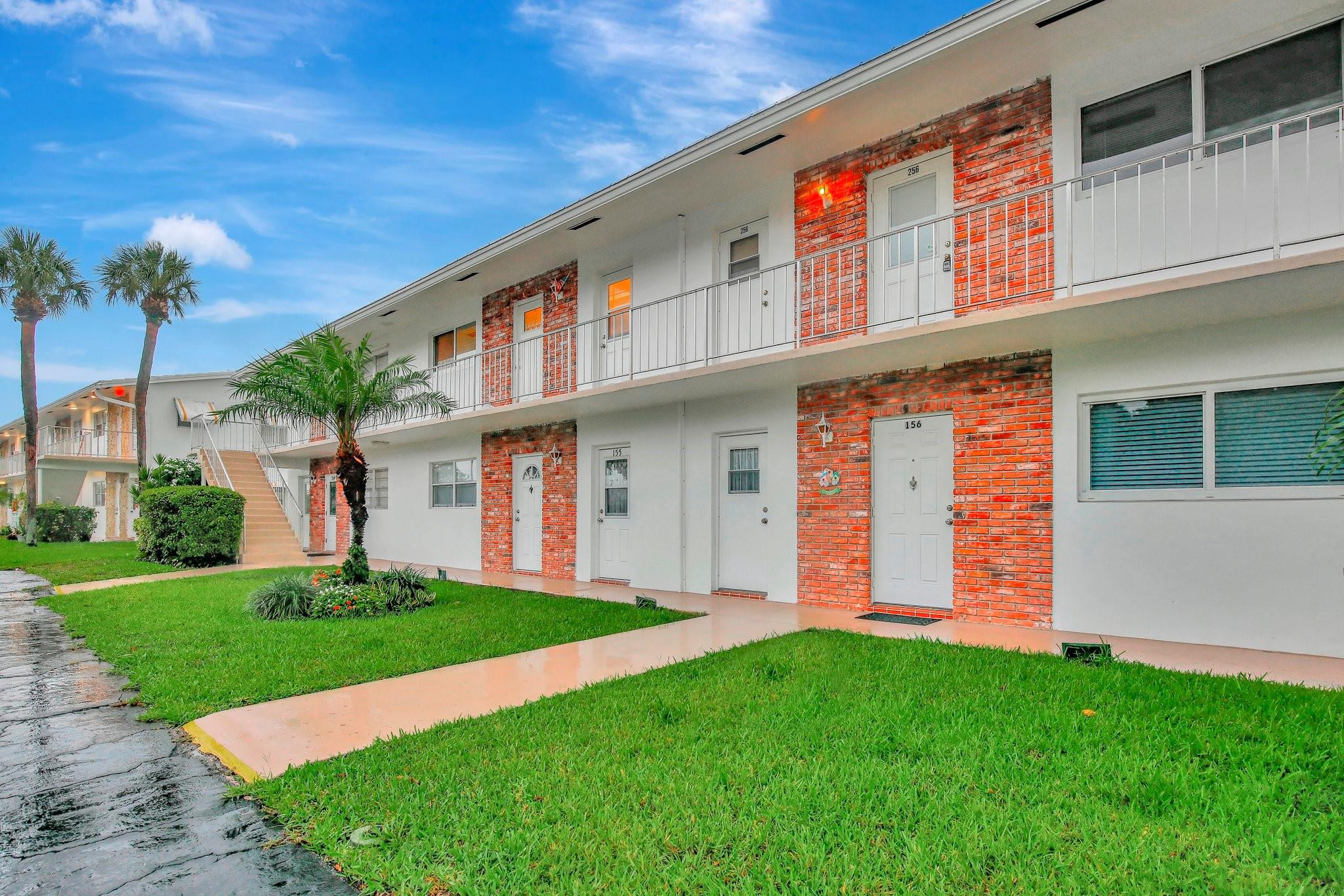 2650 W GOLF Boulevard # 255, Pompano Beach FL 33064