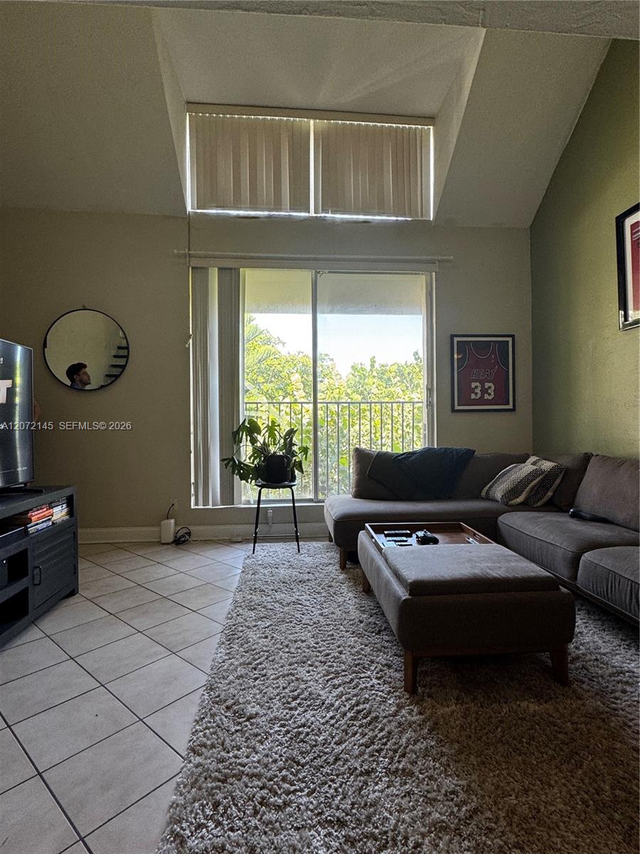 6900 N Kendall Dr # A403, Pinecrest FL 33156