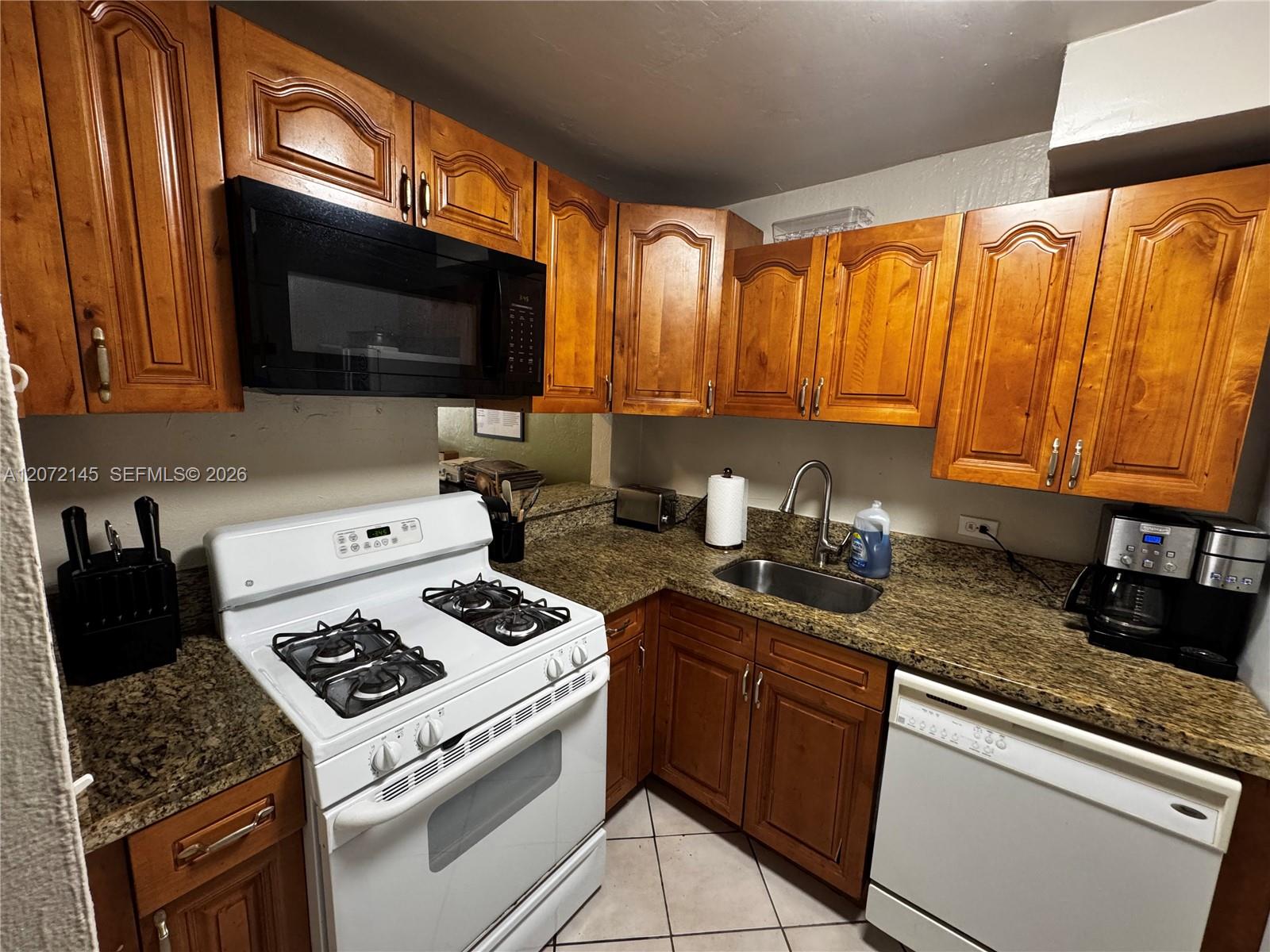 6900 N Kendall Dr # A403 — Photo 3