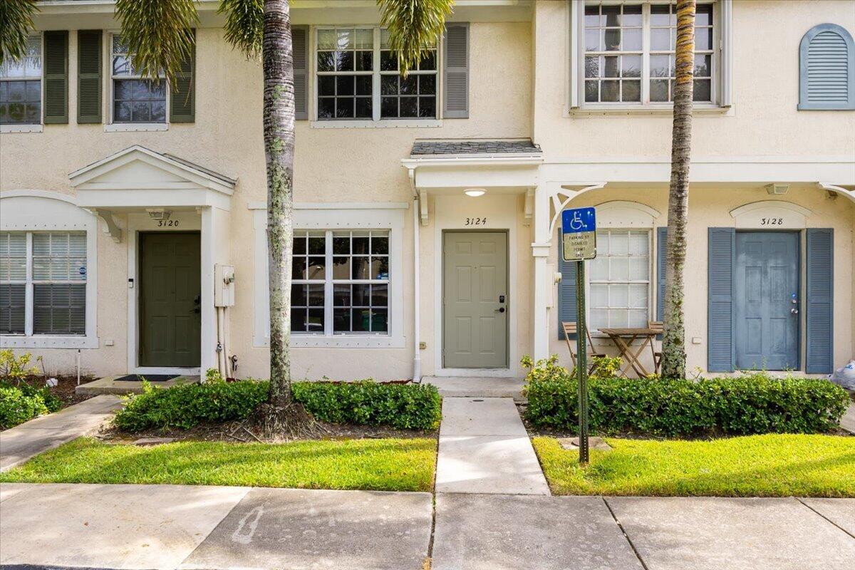 3124 SW 49TH Street # 119 — Photo 3