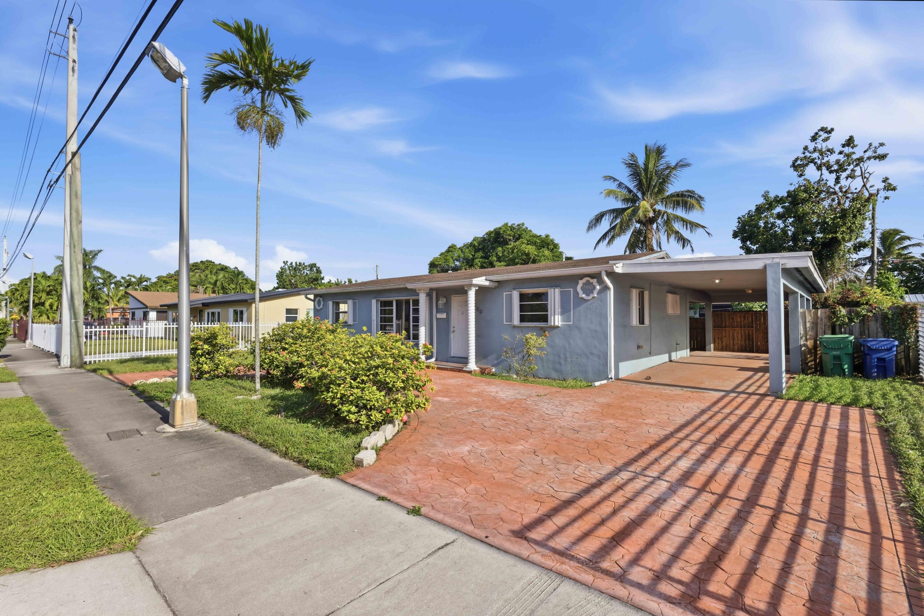 980 NW 183RD Street, Miami Gardens FL 33169