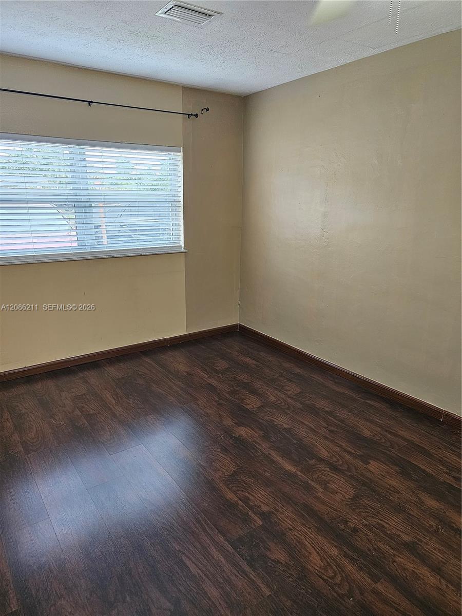 3500 NW 39th St # 0 — Photo 2