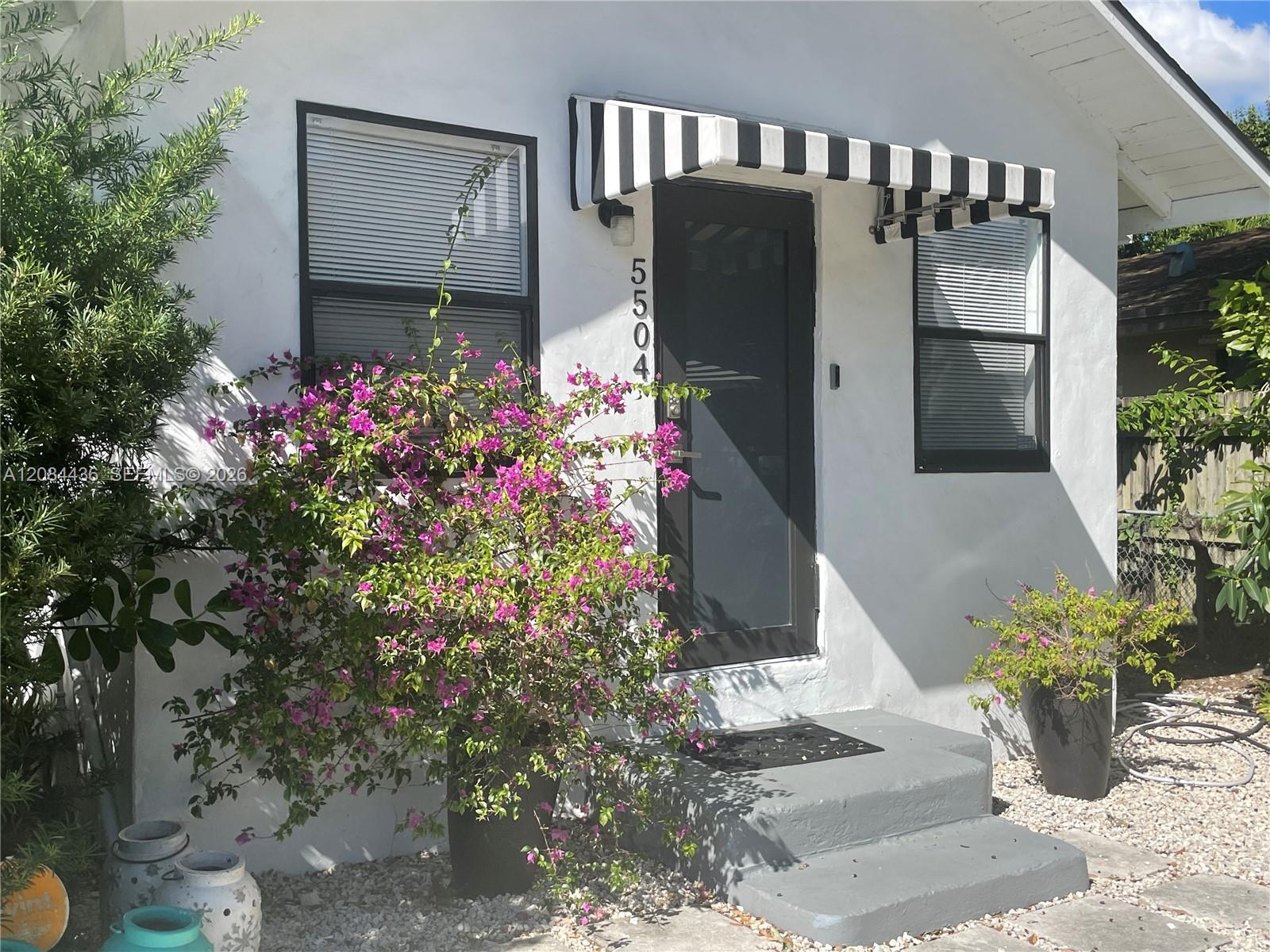 5504 NW 3rd Ave # F — Photo 2