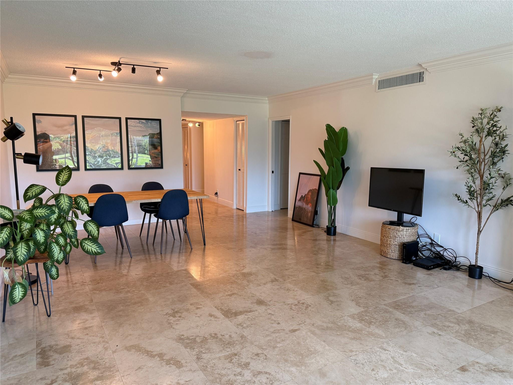 3000 N Palm Aire Drive # 107 — Photo 3