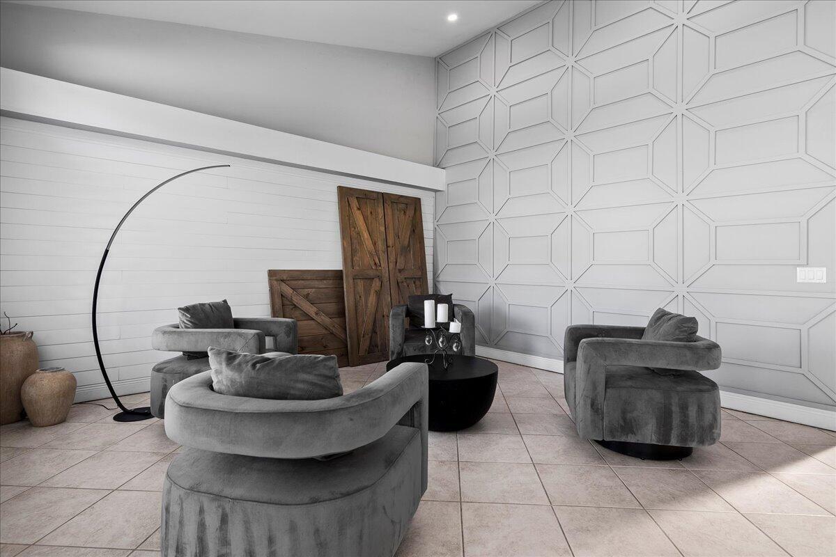 1560 Yachtman Place — Photo 3