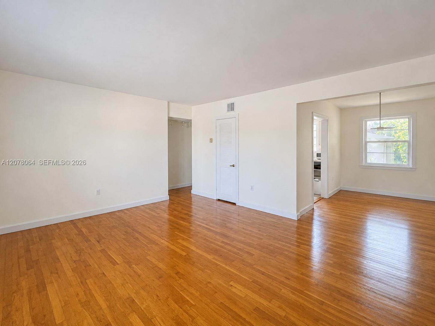 Bright and Open Social Spaces