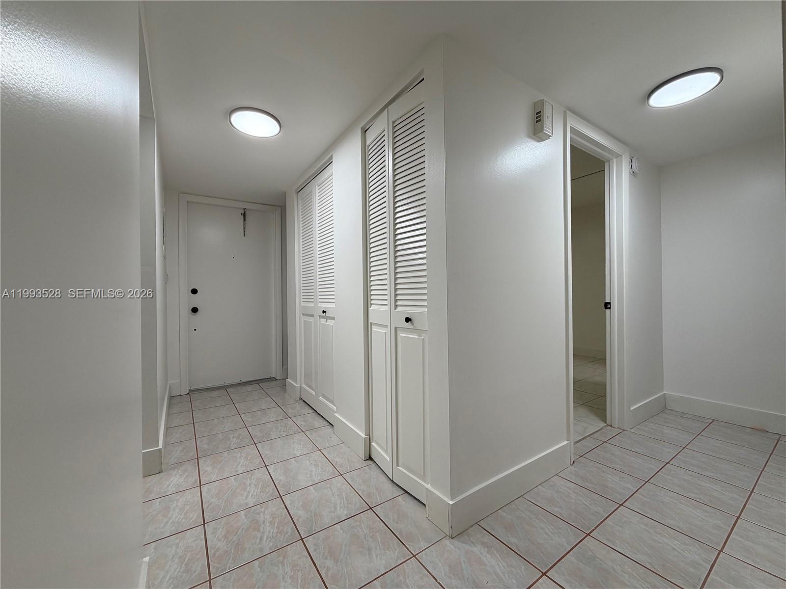 400 Commodore Dr # 101 — Photo 4