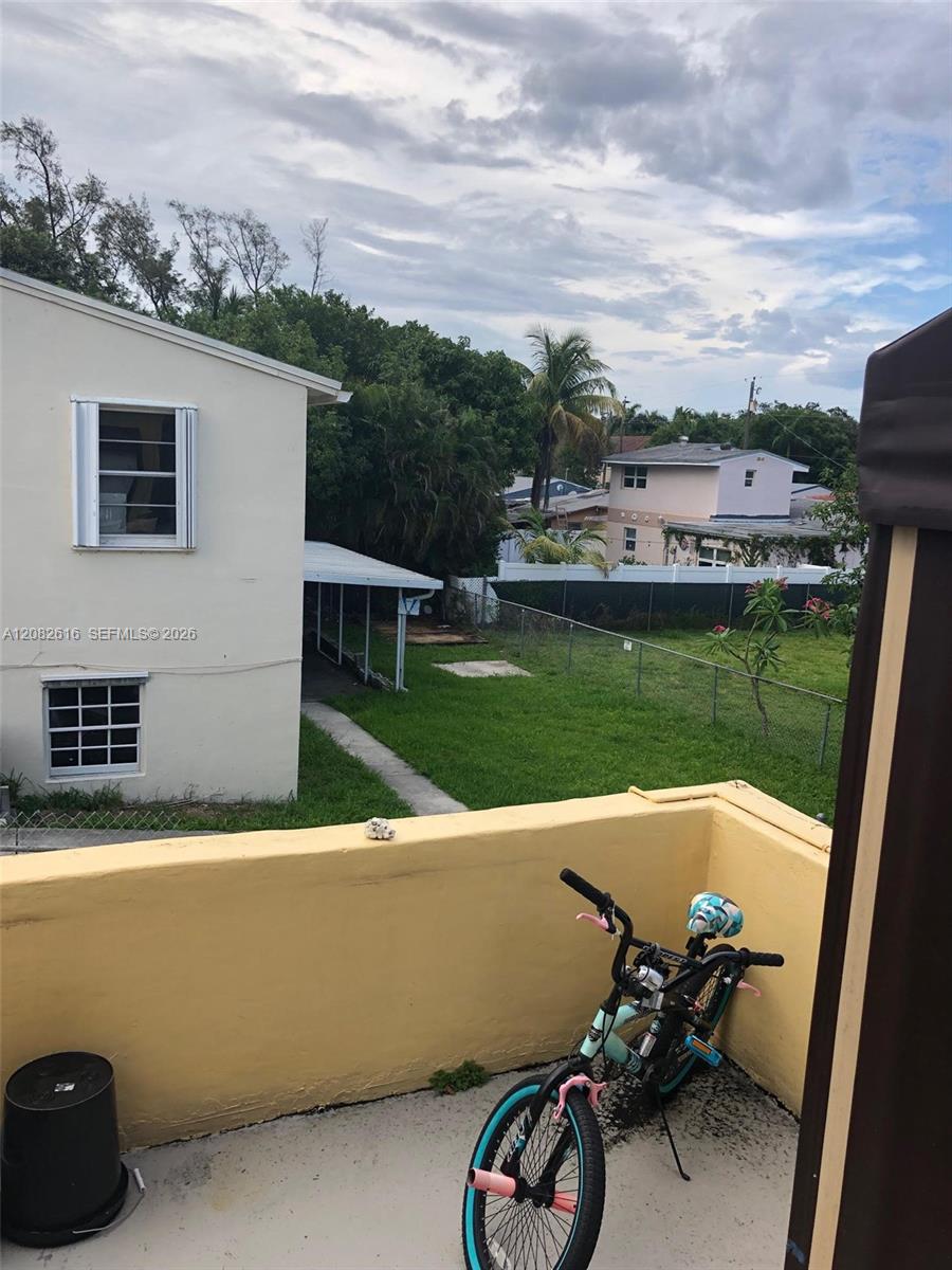 725 SW 8th Ave # A — Photo 5