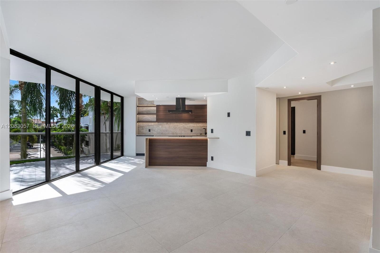 3610 Yacht Club Dr # 213 — Photo 5