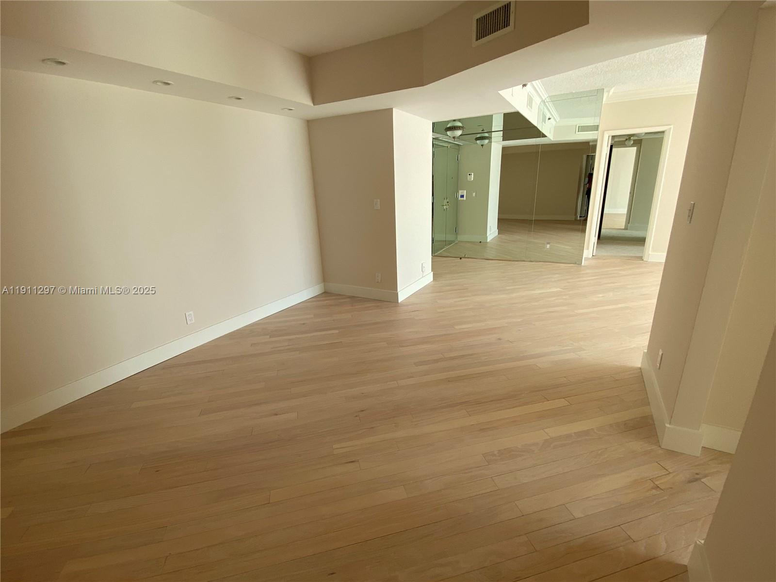Bright and spacious unit.