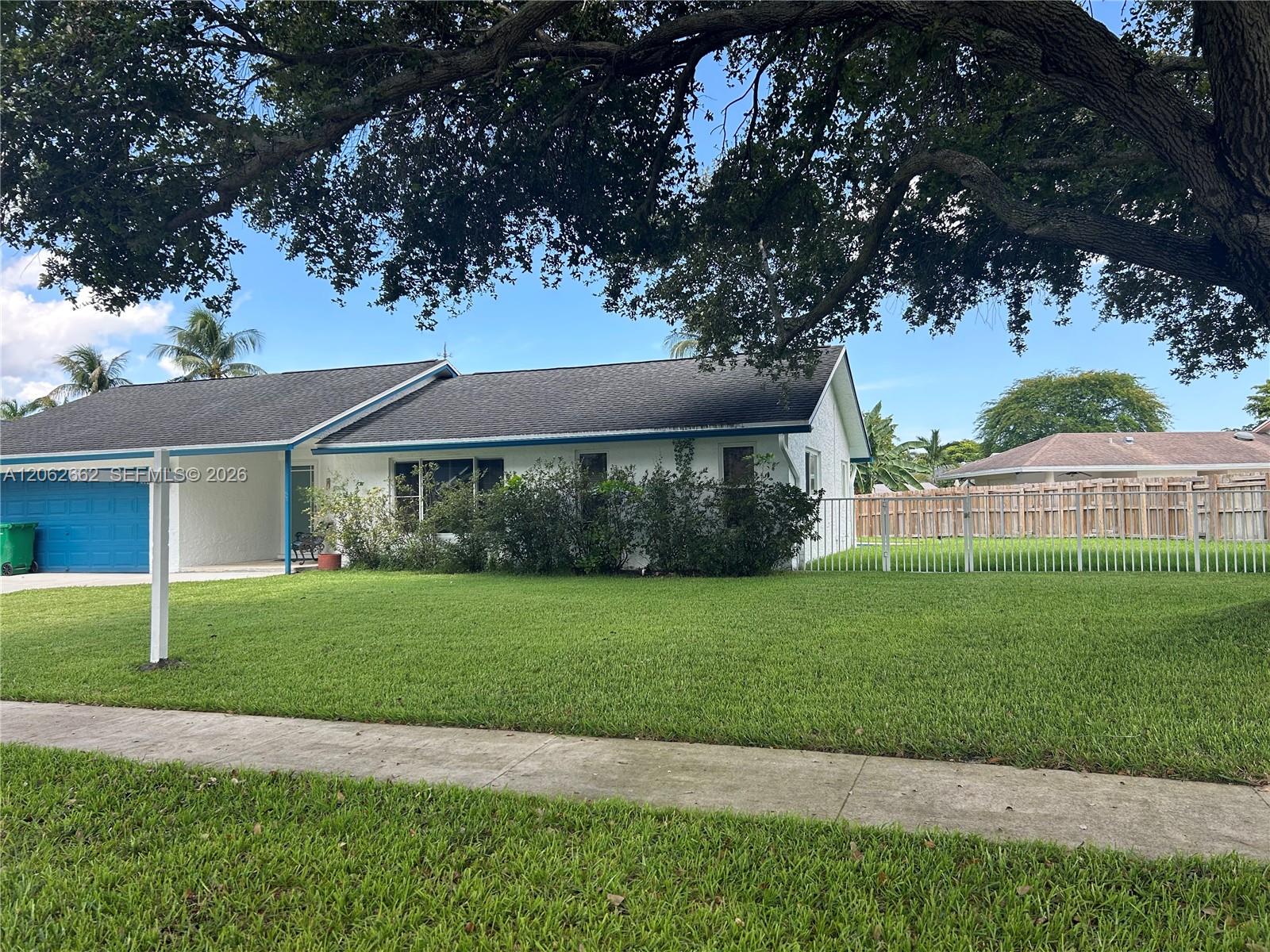 2760 SW 86th Way — Photo 5