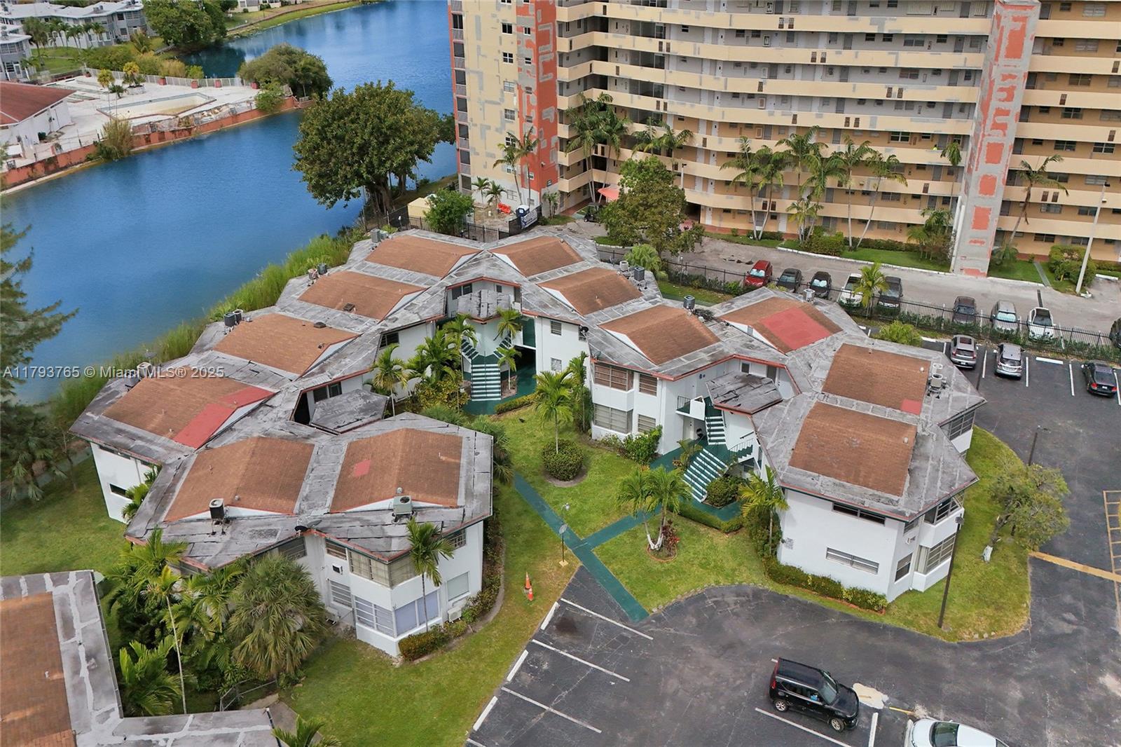18746 NE 18th Ave # 146, Miami FL 33179