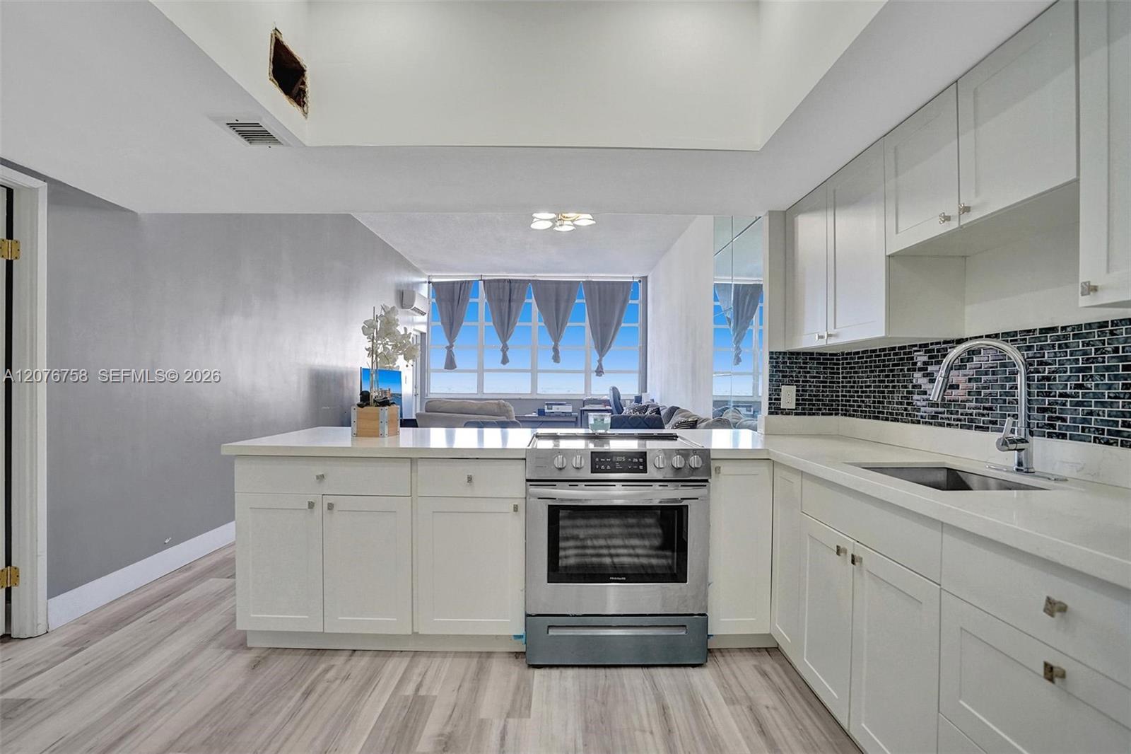 1351 NE Miami Gardens Drive # 1703E, Miami FL 33179