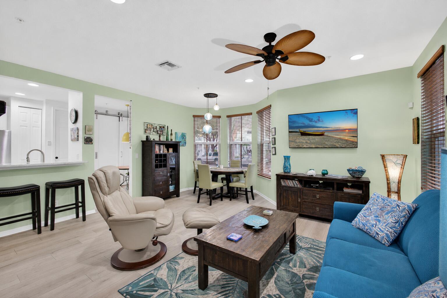 4345 Parkside Drive — Photo 3