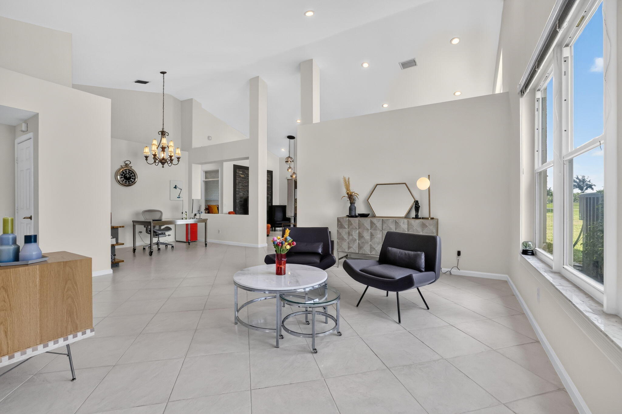 7171 Ashford Lane — Photo 4