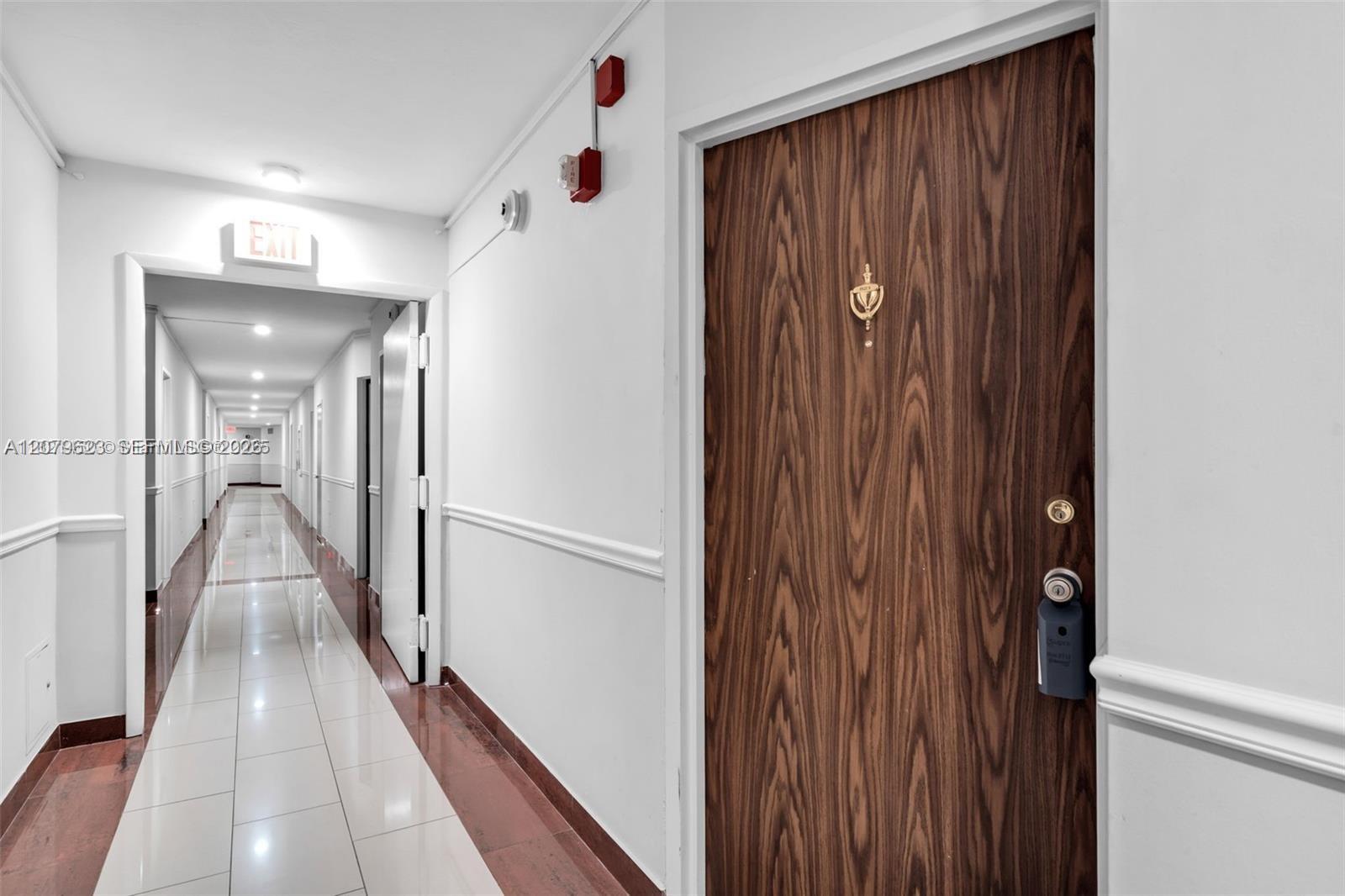 2899 Collins Ave # 1734 — Photo 4