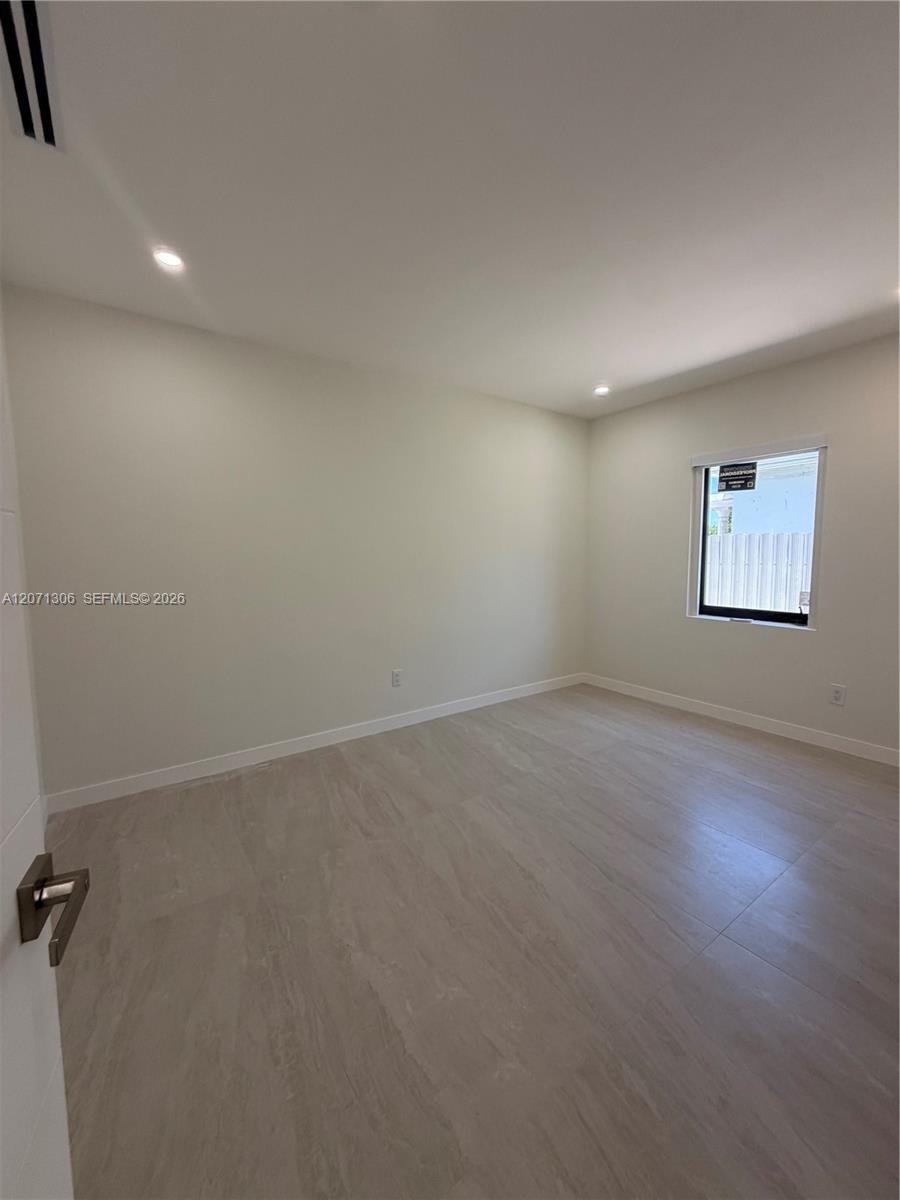3680 NW 16th St View 12