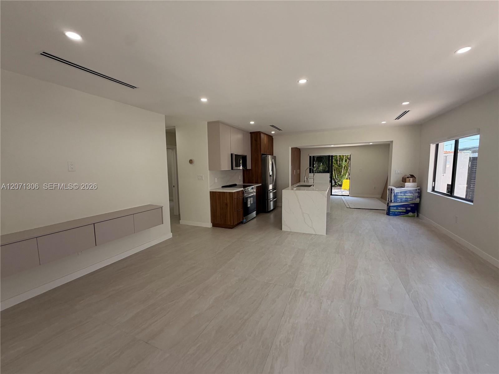 3680 NW 16th St View 2