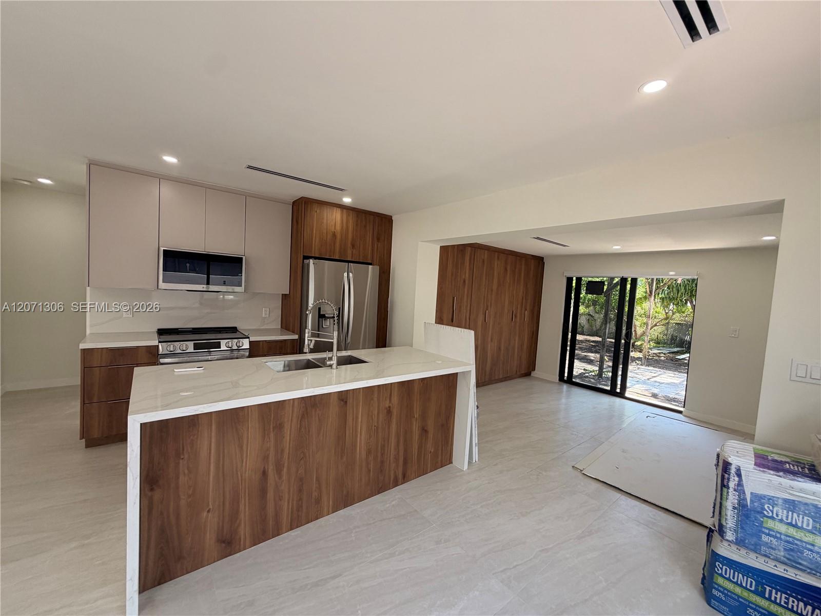 3680 NW 16th St View 3