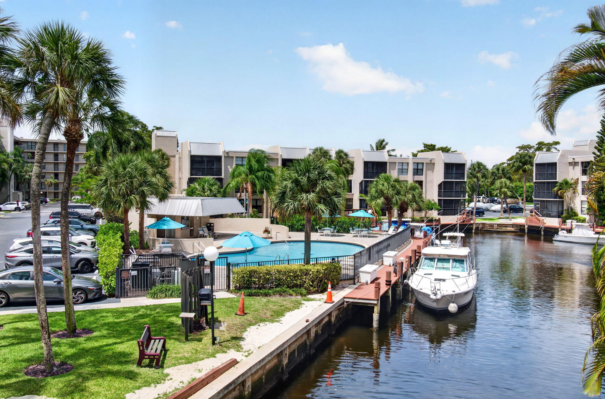 12 Royal Palm Way # 501 — Photo 4