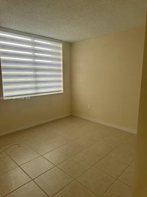 9310 Fontainebleau Blvd # 312 — Photo 4