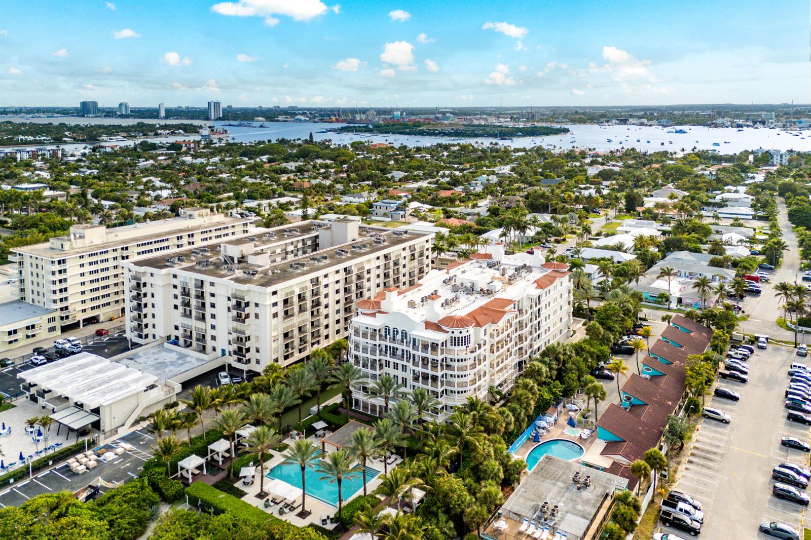 060-155SouthOceanAvenue-305-WestPalmBeac