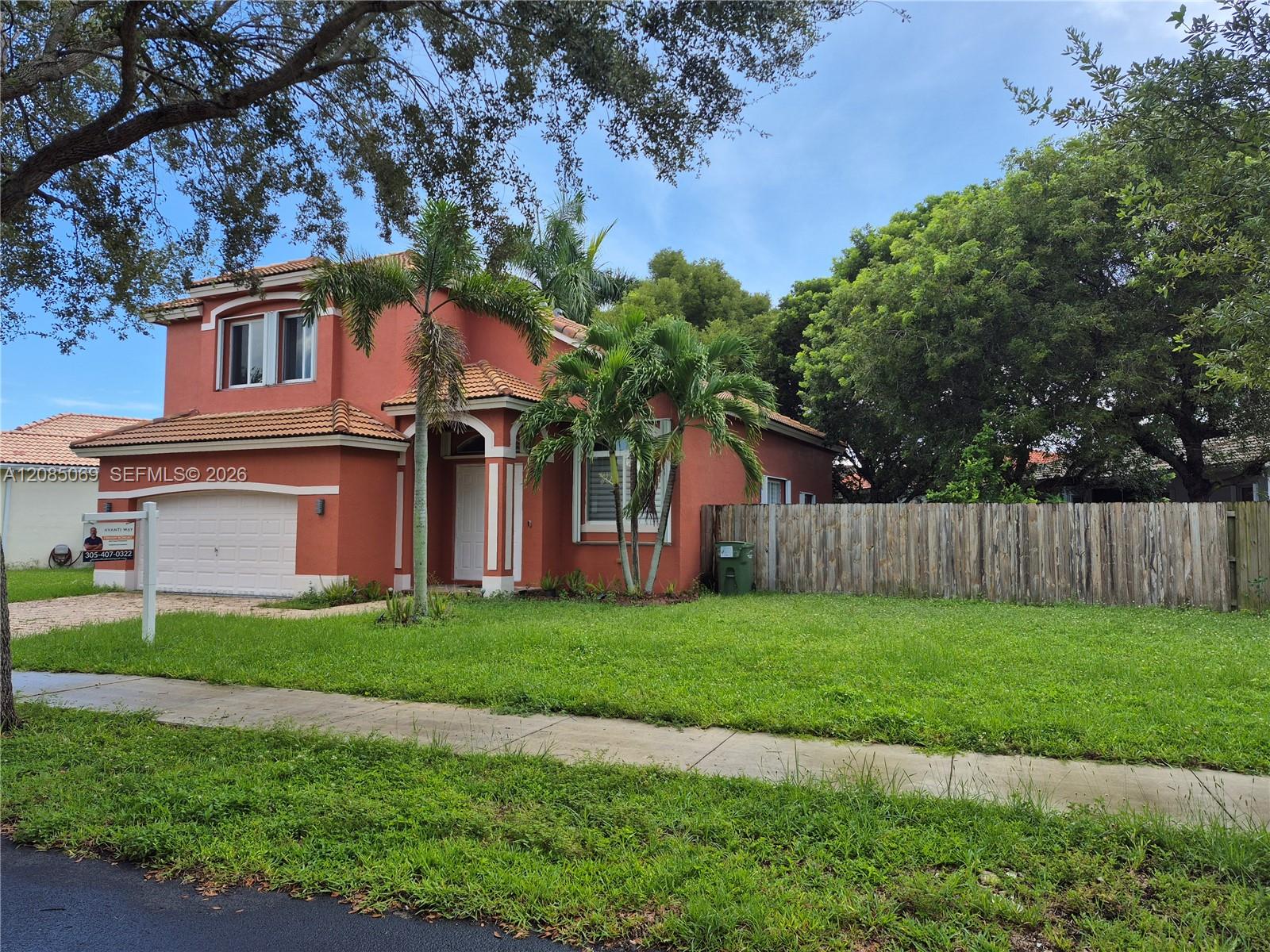 1430 SE 22nd Ln — Photo 3