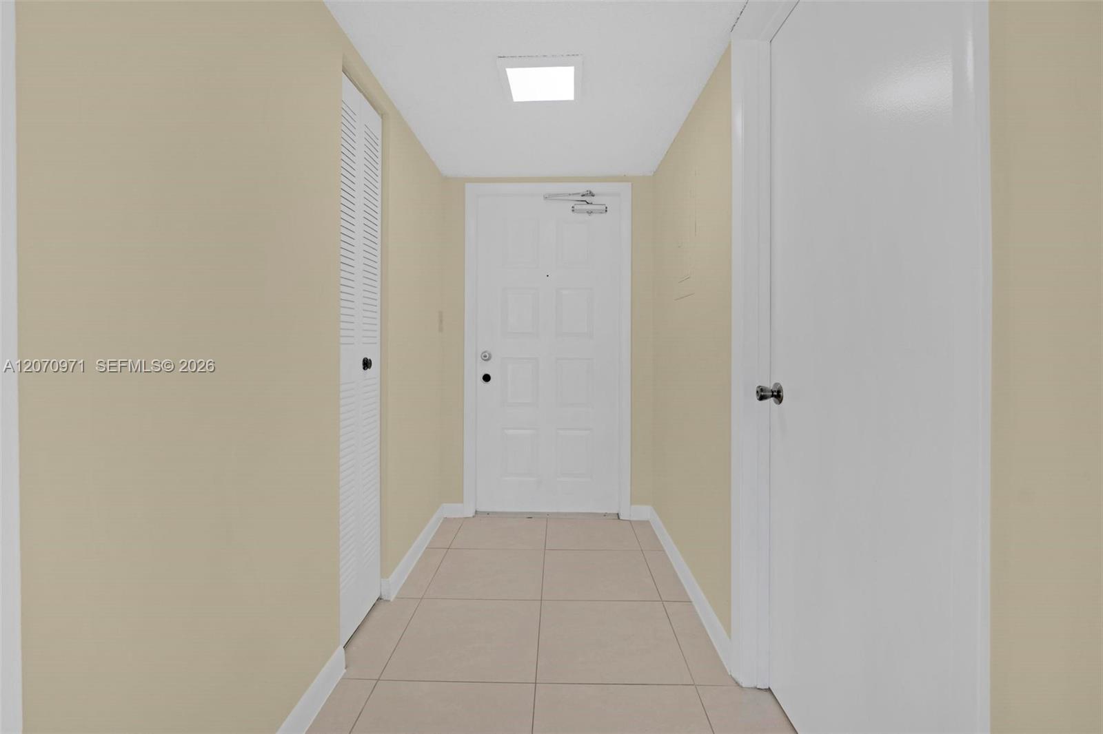 15545 N Miami Lakeway N # 106 View 2